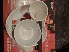 餐具摆设-蛙三泡椒牛蛙(万象城店)