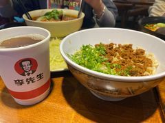 -李先生牛肉面大王(济南火车站候车室店)