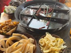 -正南齊北重庆老火锅(光华村直营店)