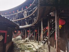 -初溪土楼群