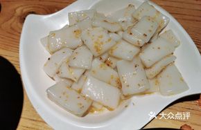 Osmanthus Sugar Stir-Fried Rice Cake