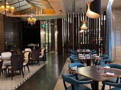 -卡佩罗意大利餐厅及酒吧Al Cappello Trattoria