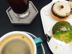 -UNI UNI(环亚凯瑟琳店)