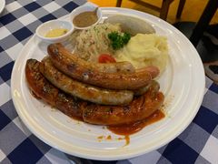 德式香肠拼盘-申德勒加油站西餐厅Schindlers Tankstelle(上海外滩店)