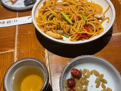 -晓疆山·大美新疆菜(白玉兰广场店)
