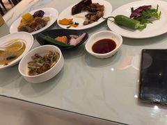 -裕龙汤泉