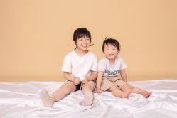 -经典婚纱摄影美学馆·私人定制