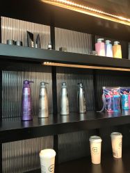 -HAIR CORNER