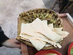 -四小区火锅·巷子里的重庆火锅(花照壁店)