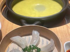 -一朵菌·野生菌探索家火锅(南亚店)