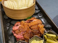 风味脆皮咸猪肘-旺顺阁海鲜广场(亚运村店)