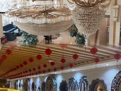 -碧中海汤泉汗蒸酒店