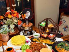 -月亮眼花园餐厅书吧酒吧