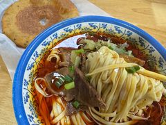 -魏旺湖北正宗牛肉面(硚口公园店)
