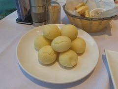 芝士球-拉蒂娜·巴西牛排馆 Latina·Brazilian Steakhouse(陆家嘴旗舰店)
