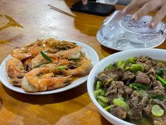 油焖大虾-温州一家人美食(西木头市店)