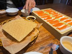 -壹湖两岸·鱼鲜山里菜(东江湖店)
