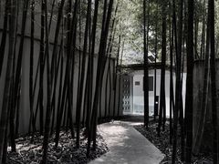 -穹六人间 people 6(岳阳路店)