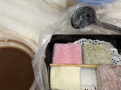 -广信牛奶甜品世家(台东店)