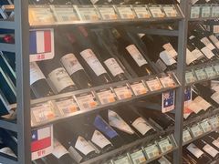 零售区-BISTROFIORE美伊娜(伊犁南路店)