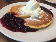 -Pancakes on the rocks(Darling Harbour)