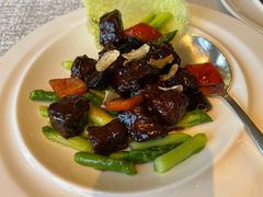 黑金雪花牛肉粒-上海和平饭店龙凤厅 Dragon Phoenix