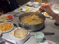 -宴全牛粤来越牛潮汕鲜牛肉火锅(海州万达广场店)