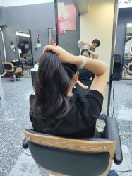 -藤野造型专业烫染接发