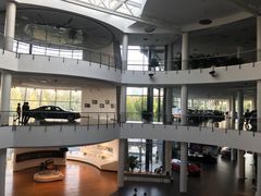 -奔驰北京极光星徽(四元桥店)