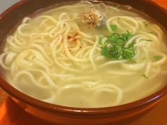 -亮亮面馆(经六路店)
