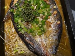 -夯鱼烤鱼·尔滨地标美食(国展店)