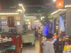 -卢大鲜鱼头捞饭(美利广场店)