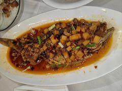 干烧大黄鱼-丰泽园饭店