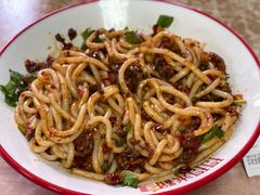 -玲玲米粉·新疆现炒米粉(大十字总店)