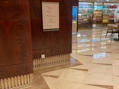 -怡咖啡海鲜自助餐厅(浦东香格里拉店)