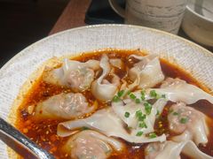 -荣家黄鱼面(前滩太古里店)