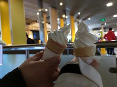 -麦当劳(百荣世贸商城店)