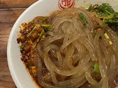-万记麻辣烫国展总店