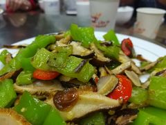 -泸沽肴(泸沽湖大洛水村农村信用社旁店)