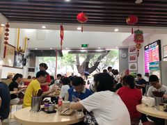 大堂-银记肠粉店(市二宫店)