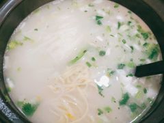 -米线源过桥米线(西二路总店)