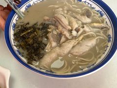-明呈黄鱼面馆(斜土路店)