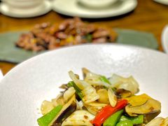 鸡枞菌蜜豆腐花枝片-HOME餐厅粤菜 融合菜