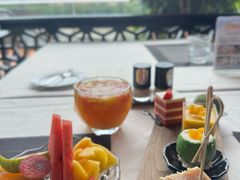 -璟象酒店-爱丽坊景观餐厅