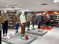 -优衣库(上海正大广场店)