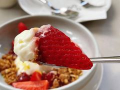 草莓慕斯-农畉LONFOOD(福田星河COCOPark店)