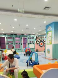 -孩子王童乐园(唐山万达广场店)