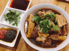 老北京卤煮-局气 烤鸭·北京菜(光华路店)