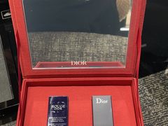 -Dior迪奥(上海世茂广场店)