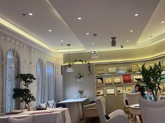-燕庭·纯燕窝·甜品下午茶(南京西路店)
